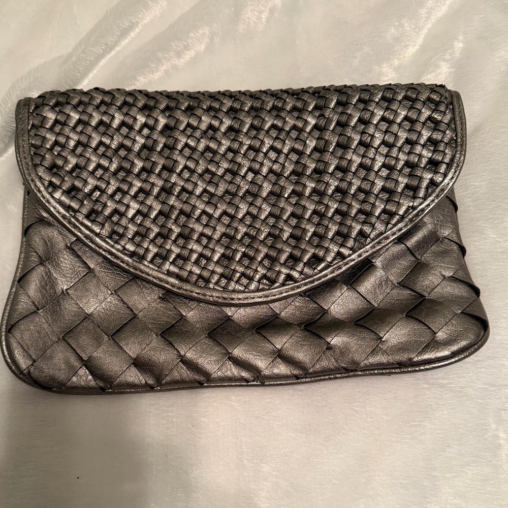 Urban Expression Silver Woven Clutch